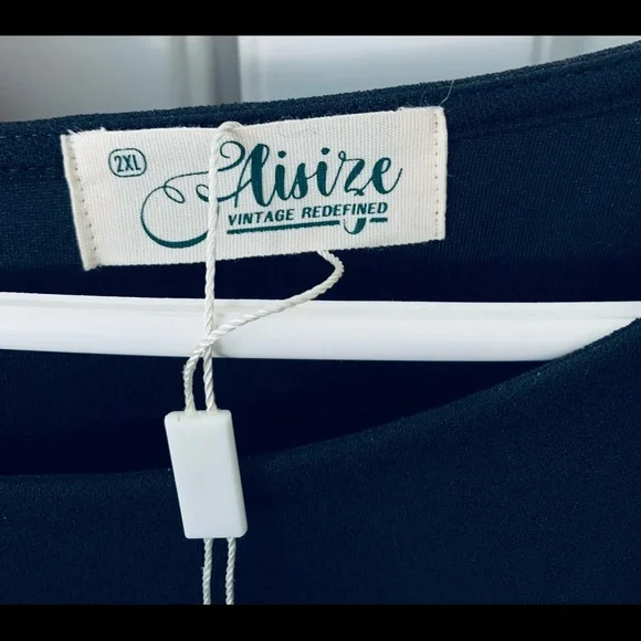 Short sleeve short black comfortable dress. - Picture 6 of 9